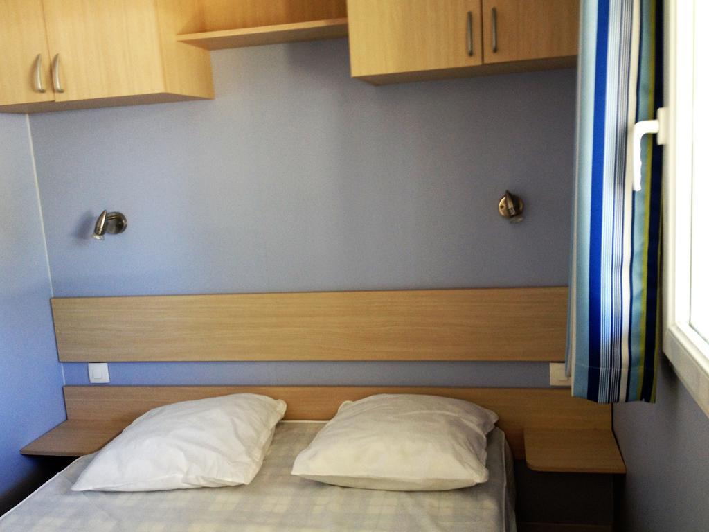 Mobil Home De Patricia Et Franck Narbonne-Plage Buitenkant foto